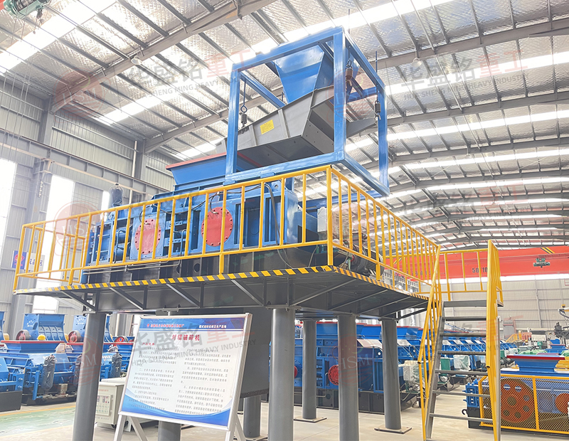 時產300噸雙輥制砂機怎么樣？石灰石制砂用什么設備？